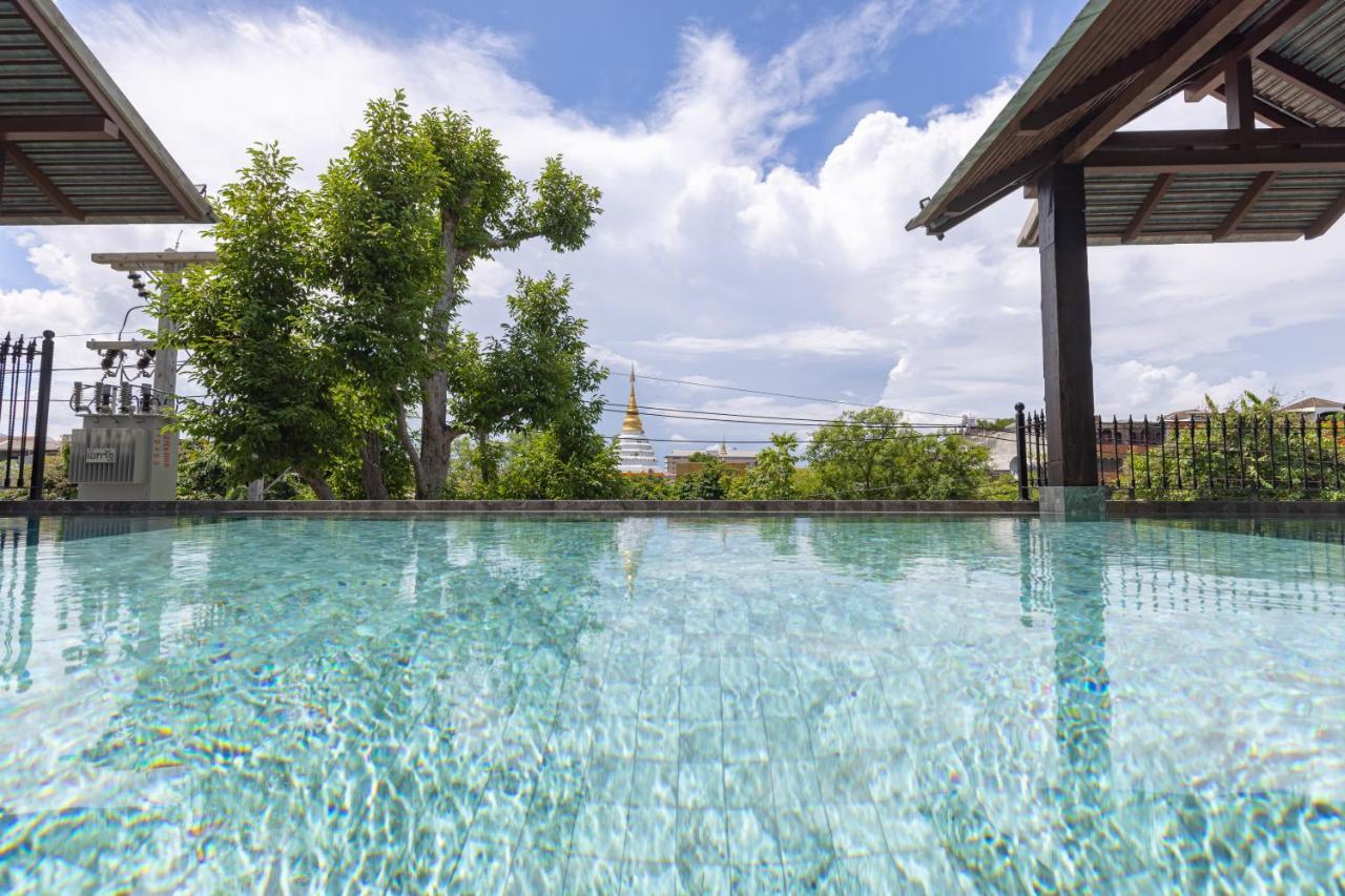 Coucou Hotel Chiang Mai Exteriör bild